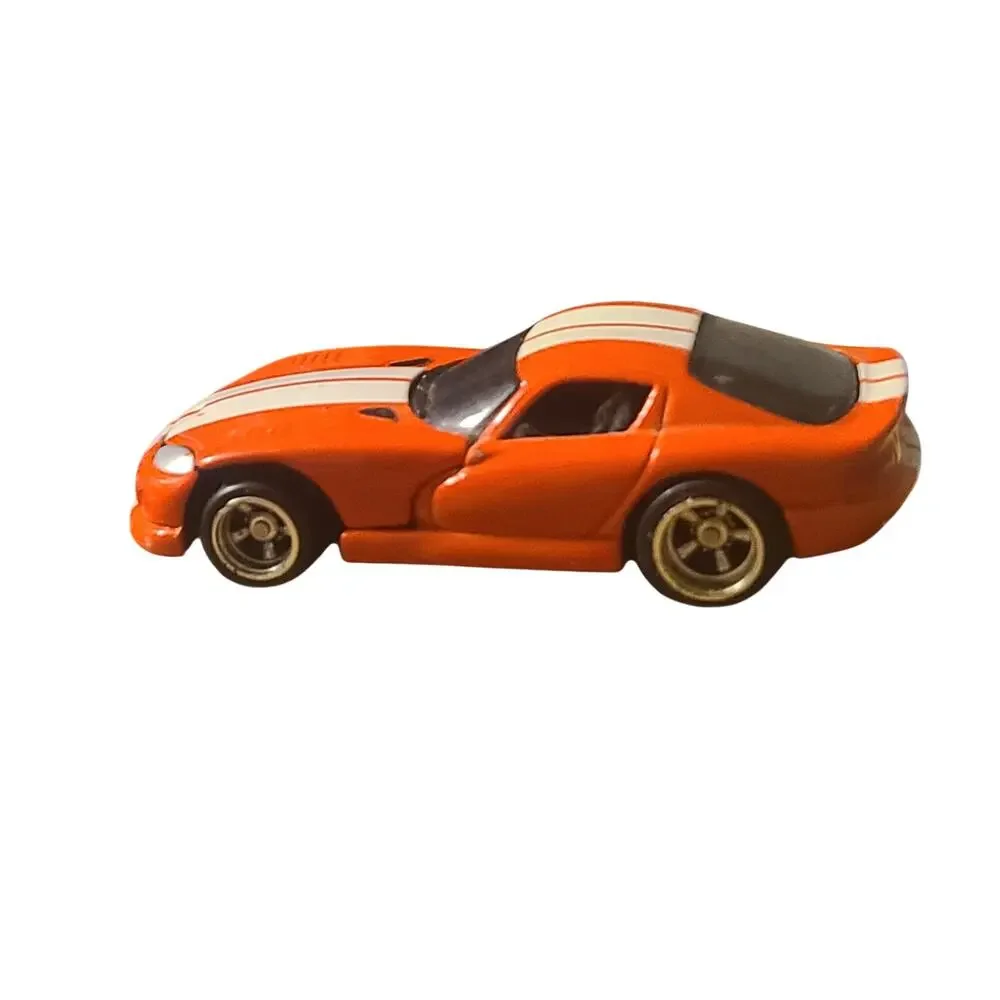 1/ 64 Hot Wheels 100% Dodge Vipper Red With The White Stripes